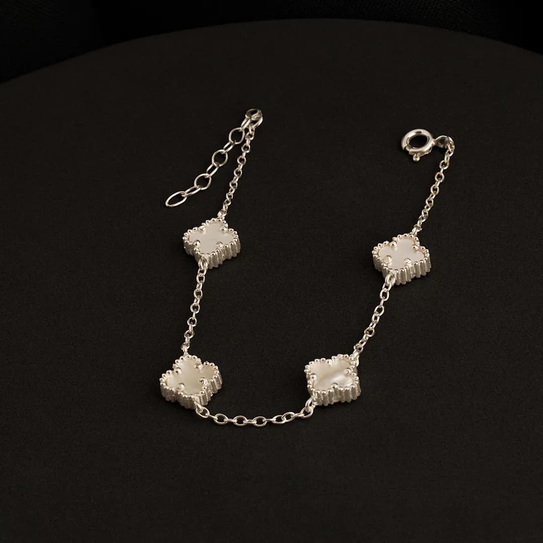 P Clover Nacar 4H 10 mm 17 Cms + Ext